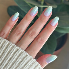 Iridescent Pearl Swirl Shimmer - Press-On | Medium | Oval