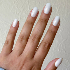 Milky Shimmer - Press-On | Short | Round