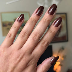 Museum Date - Press-On | Medium | Oval