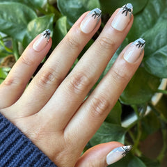 Plaid Print with Bows French - Press-On | Medium | Almond