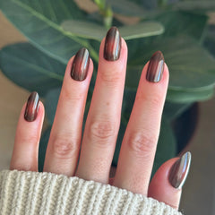 Subtle Chocolate Aura - Press-On | Medium | Almond