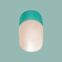 Turquoise Chrome | Short | Round - Tab Press-On