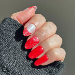 Bandana Chrome | Medium | Oval - Tab Press-On