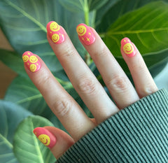 Happy All Over | Short | Round - Tab Press-On